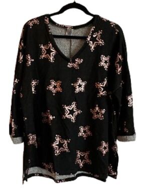 Honeyme Black V-Neck Top with Rose-Gold Star Print